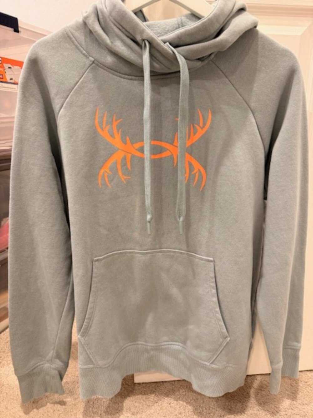 Under Armour Hoddie Women